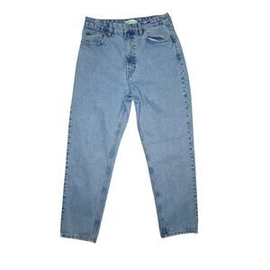 Zara High Rise Light Wash Mom Jeans – Size 8 (EUR 40, MEX 30)